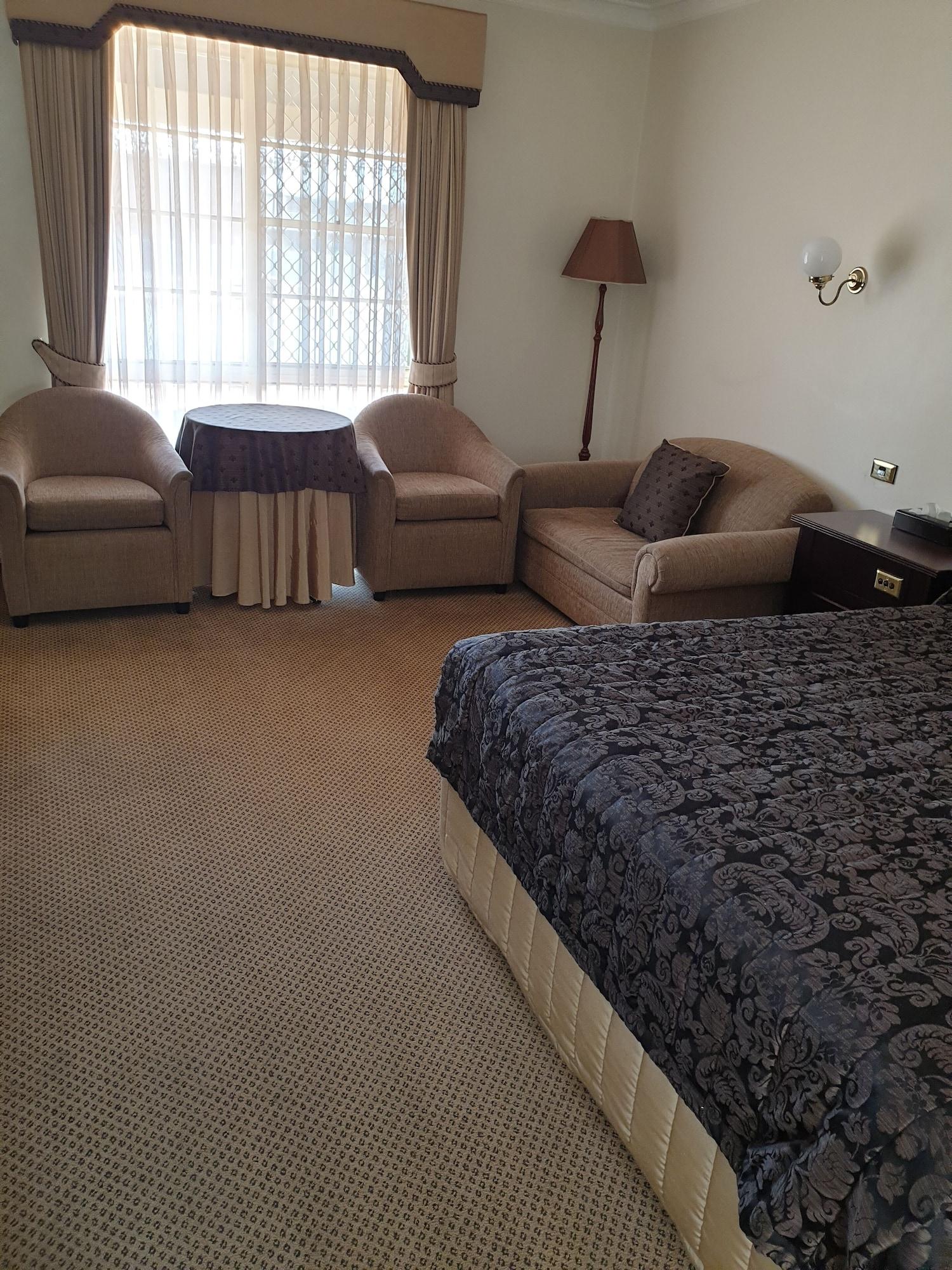 Australian Heritage Motor Inn Dubbo Bagian luar foto