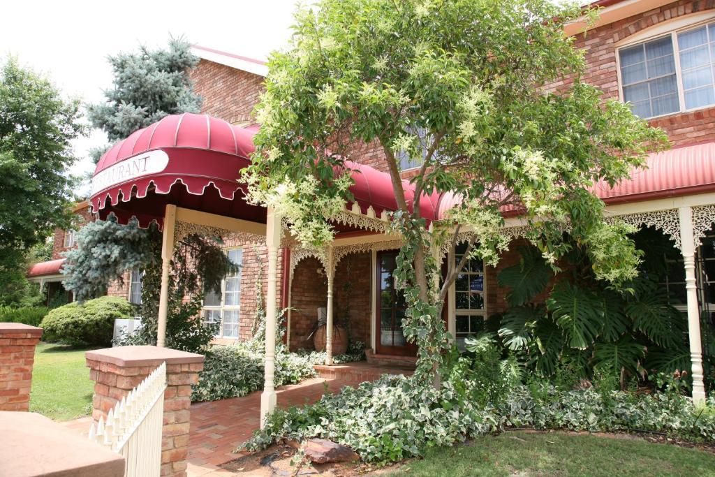 Australian Heritage Motor Inn Dubbo Bagian luar foto