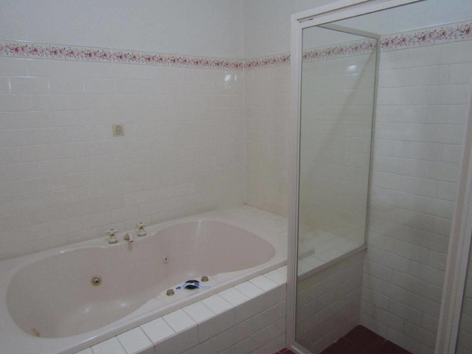 Australian Heritage Motor Inn Dubbo Bagian luar foto
