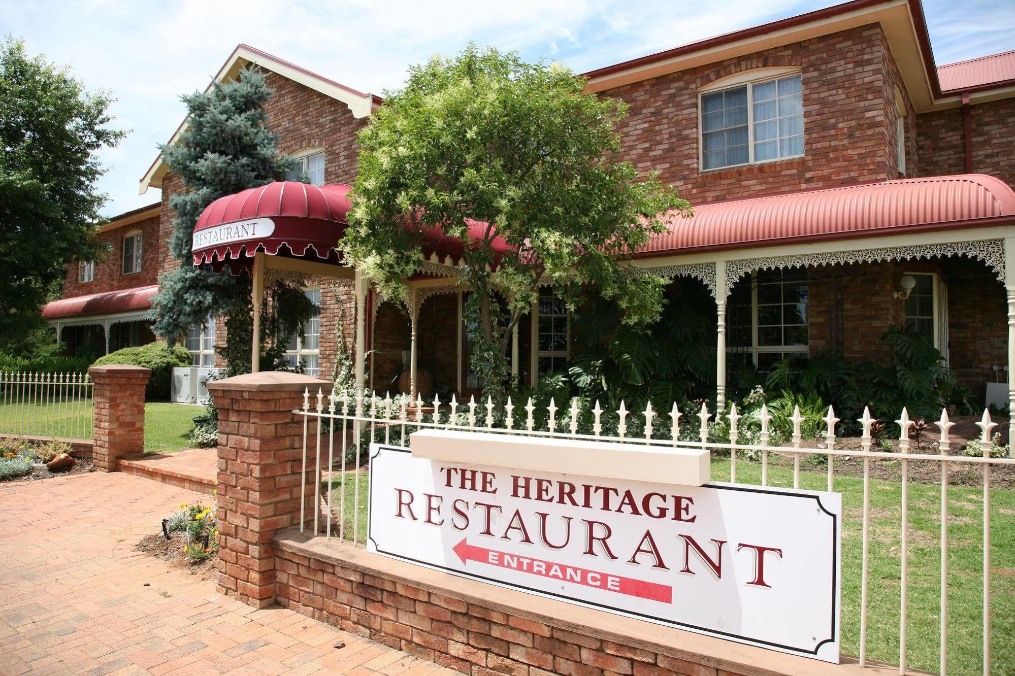 Australian Heritage Motor Inn Dubbo Bagian luar foto